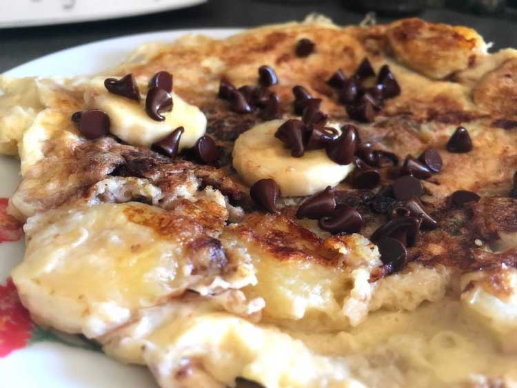 omelette banane vanille et pépite de chocolat